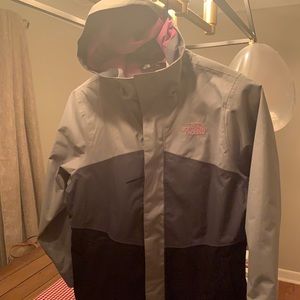 NWT kids dry vent Northface coat